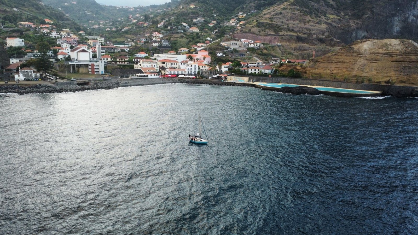Porto da Cruz · Madeira · photo 2